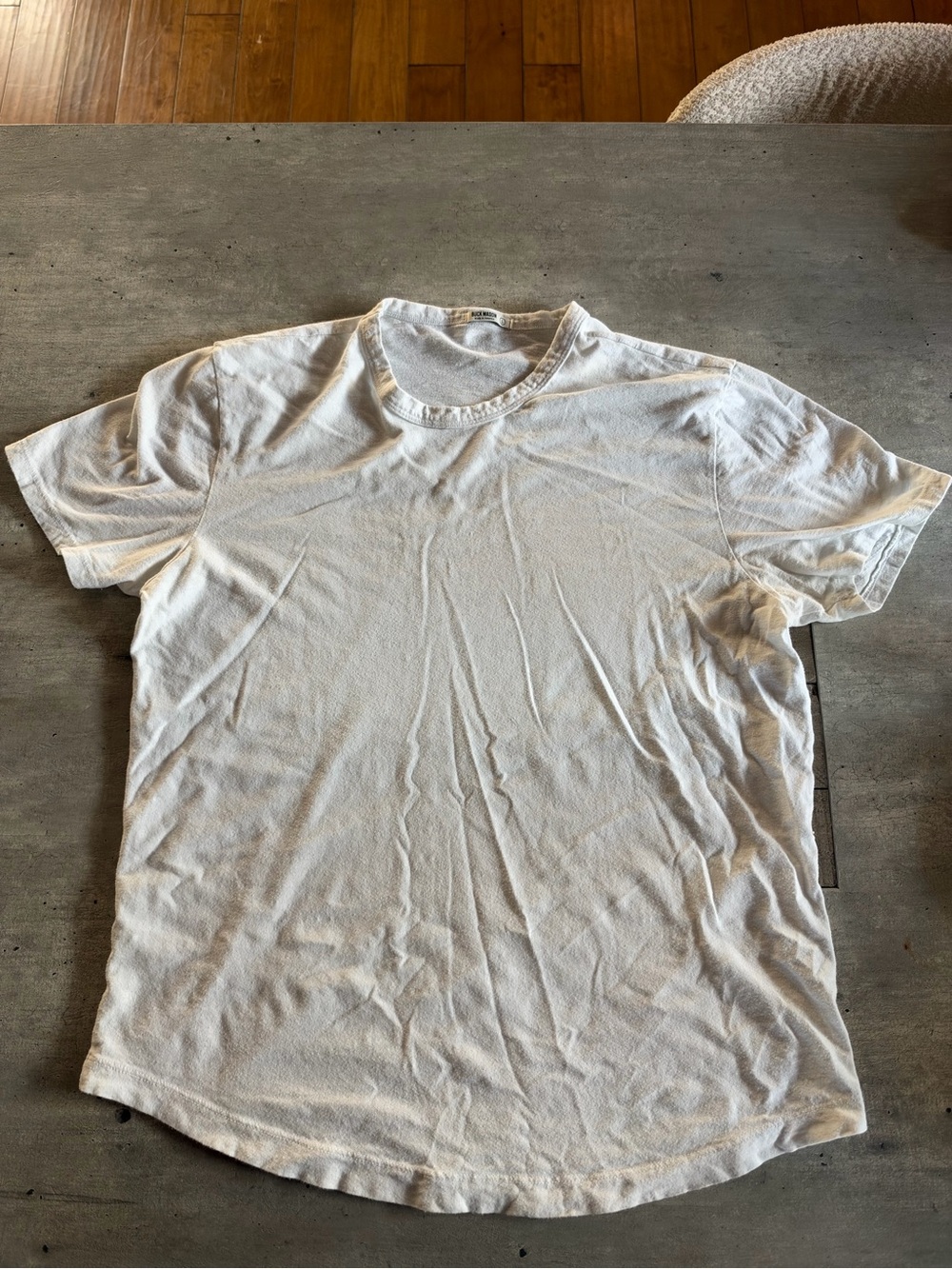 Buck Mason Classic White Men's Crew Neck T-Shirt